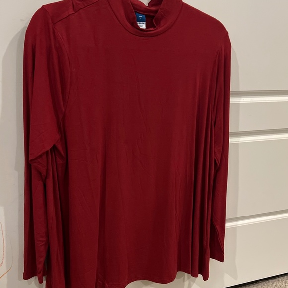 BRAND NEW Mock neck red turtleneck - Picture 1 of 2